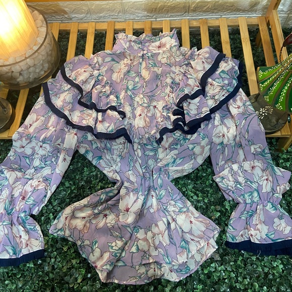 Floral Print Korean Tops .Size - L (Fit S-L) - Picture 4 of 9